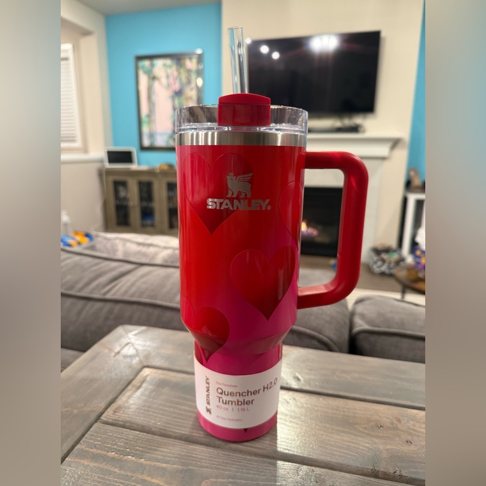 *2026 Target Exclusive* 40oz. Stanley Red Heart Tumbler ~Valentine’s Day~